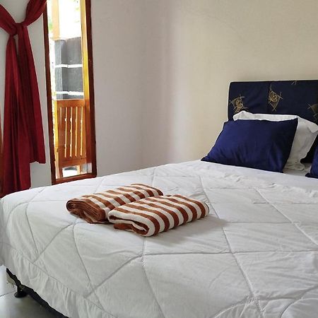 Tatasya Homestay Senaru Εξωτερικό φωτογραφία