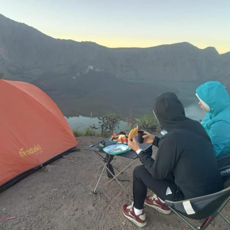 Tatasya Homestay Senaru Εξωτερικό φωτογραφία