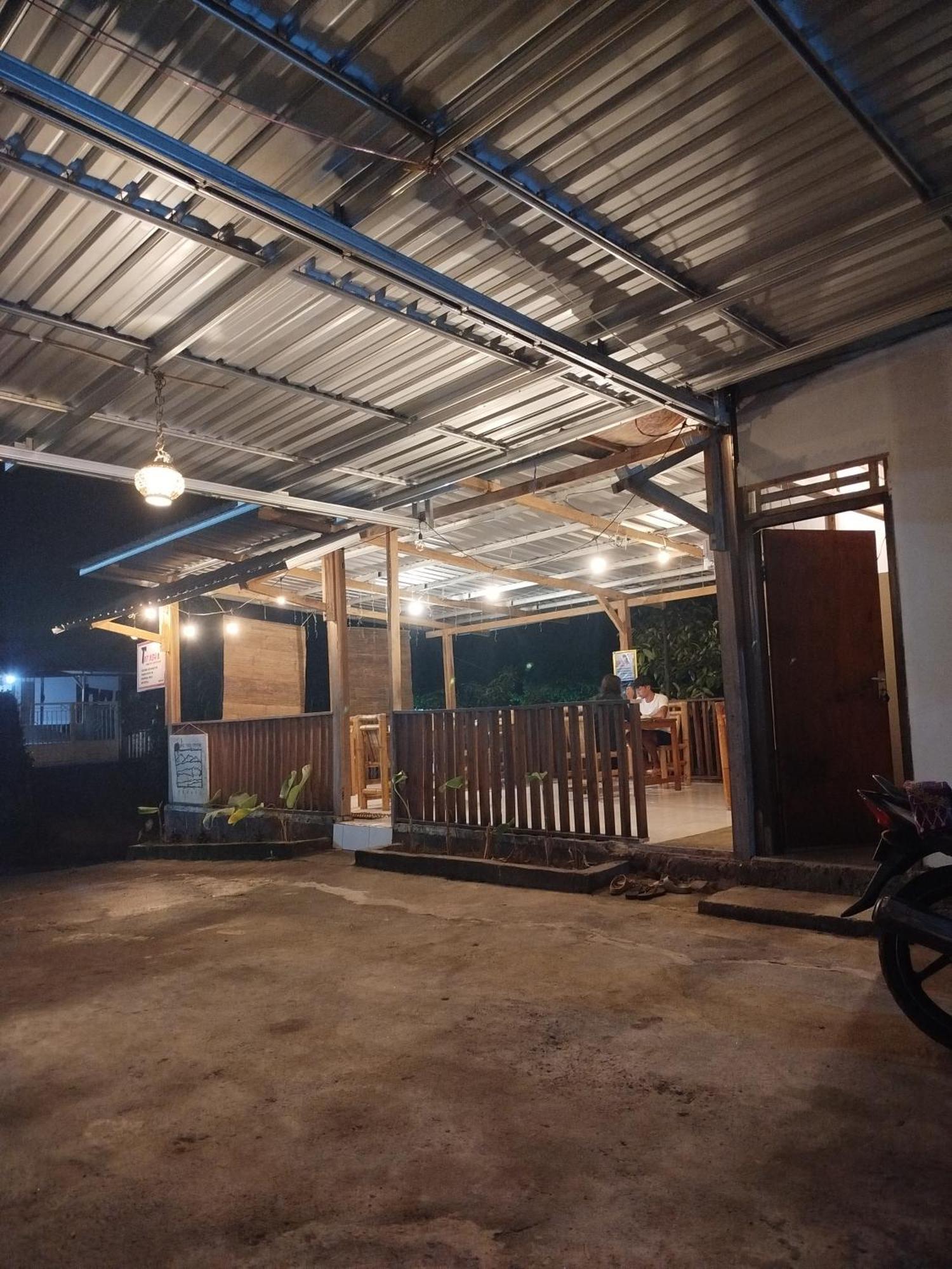 Tatasya Homestay Senaru Εξωτερικό φωτογραφία